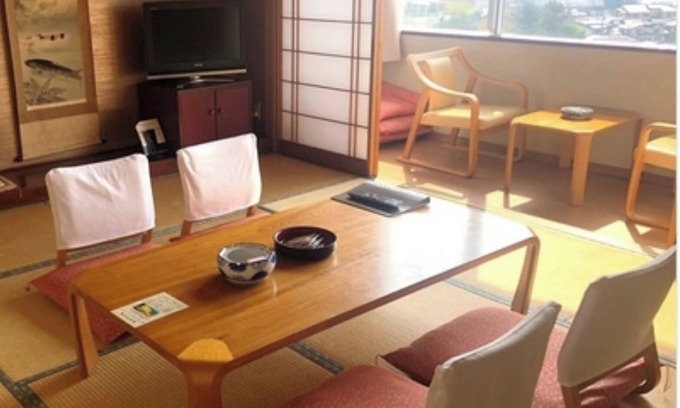 Tsuruoka Hotel | Smoking Japanesestyle room with 10 tatami mats / Tsuruoka Yamagata