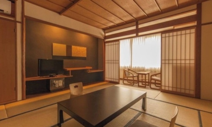 Gero Onsen Hotel | Smoking permitted Mountainfacing room 2 people | Accommodation only plan / Gero Gifu