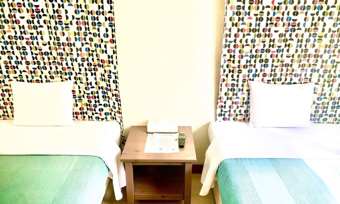 Taketomi-jima Taketomi-cho Hotel | Smoking Wide TwinHotel Happy Holiday Ishigaki Island / Ishigaki Okinawa