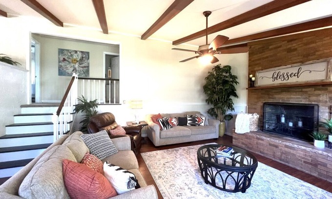 Maryville Casa | Smoky Mountian Views and Centrally Located 3bed 1bath