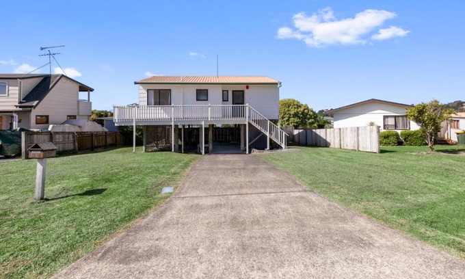 Snells Beach Casa | Snells Seaside Bach - Snells Beach Holiday Home
