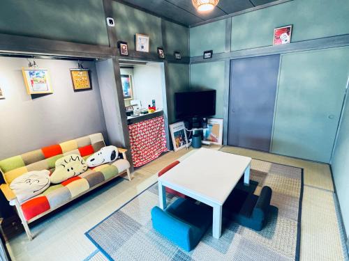 Koori Casa | SNOOPYと過ごす一棟貸しの宿 ーacchicocchi hideoutー