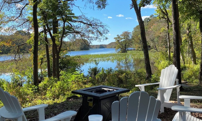Snow Hill Casa | Snow Hill Riverfront Retreat : Wildlife, Fishing, Kayaking, Nearby Beaches...