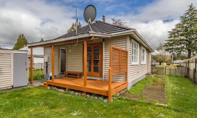 Raetihi Casa | Snowbound Cottage - Raetihi Holiday Home