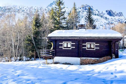 Montroc Chalet De Esquí | Snowflake cottage with garden