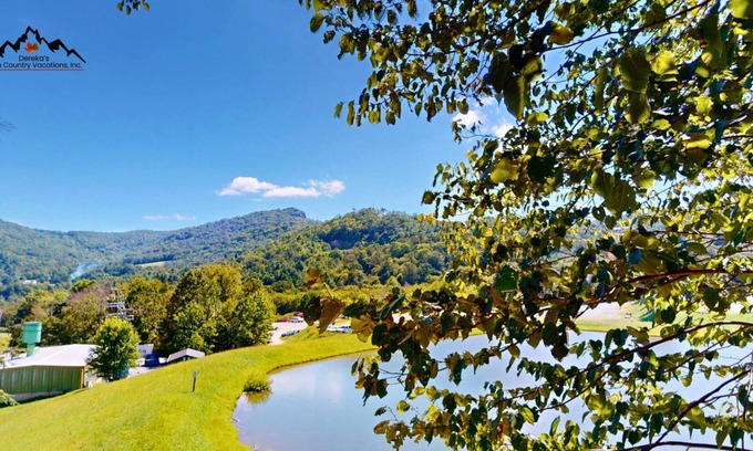 Sugar Mountain Casa | Snowlake B09 is the perfect choice for family gatherings, group ski trips, or a