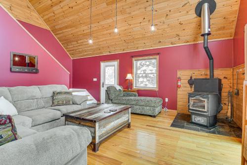 Morgan Casa | Snowmobiling On-Site Secluded Vermont Getaway
