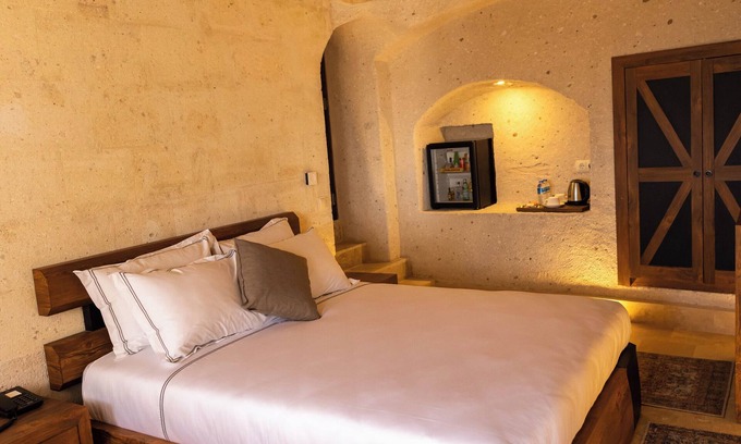 Uchisar Apartamento | Snowy Mountain view Luxury Delux Cave Room 105