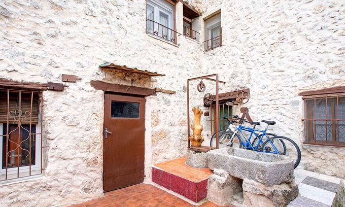 Montemayor de Pililla Villa | Casa Rincón de la Morena