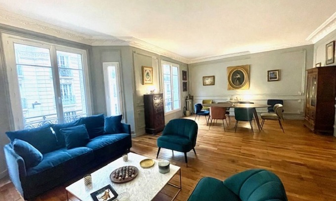 Quartier de l'Ecole-Militaire Apartamento | ❤️So Chic Paris Apt❤️Eiffel Tower❤️Ideal Location°3Bdr°6/8 P❤️RIS