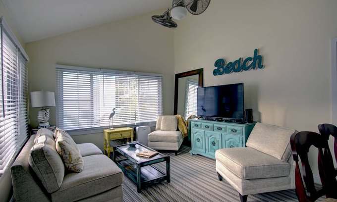 Folly Beach Cabaña | Este se llama el SurfShack