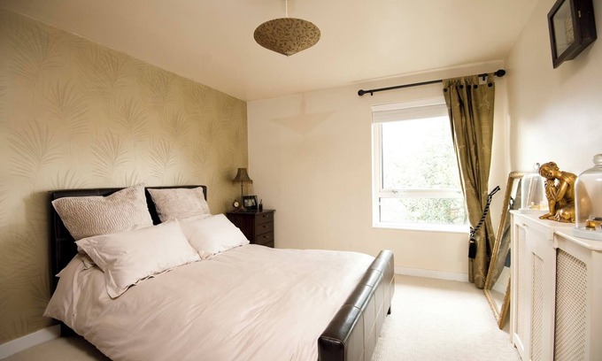 Belfast City Centre Apartamento | So-Cute Cityside Apartment - 2 Bedroom Apartment. Sleeps 5