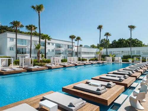 Ayia Napa Complejo | So White Beach Resort
