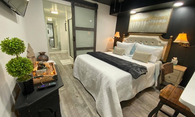 Winter Haven Apartamento | Soak up the charm of this cozy, recently remodel studio.