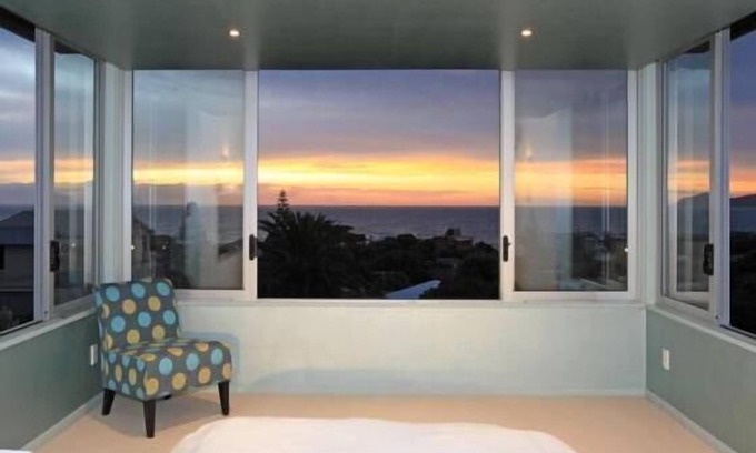 Raumati South Casa | Disfruta de las vistas, disfruta del spa