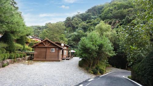 Danyang Casa | Sobaeksan Log Pension