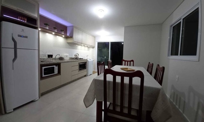 Palhoca Casa | Sobrados Pinheira