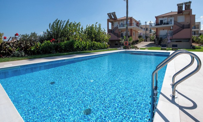 Kamisiana Apartamento | Socrates Holidays Apt. 2 with Pool near the Beach