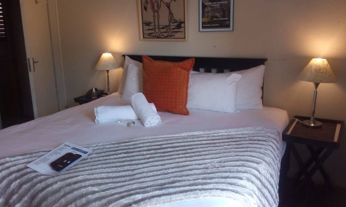George Cama Y Desayuno | Soeteweide North B&b - close to Fancourt Golf Estate
