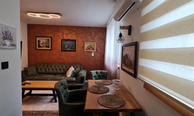 Dorcol Apartamento | Sofi apartment