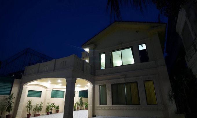 F-7 Sector Hotel | Sofital Hotel