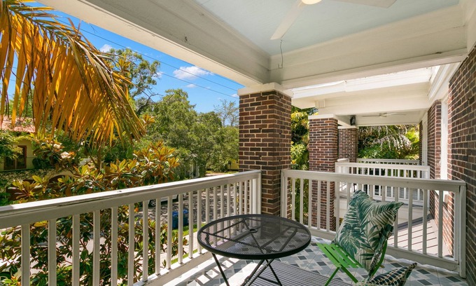 SoHo Apartamento | Soho Siesta Stunning Soho Apt w Private Balcony