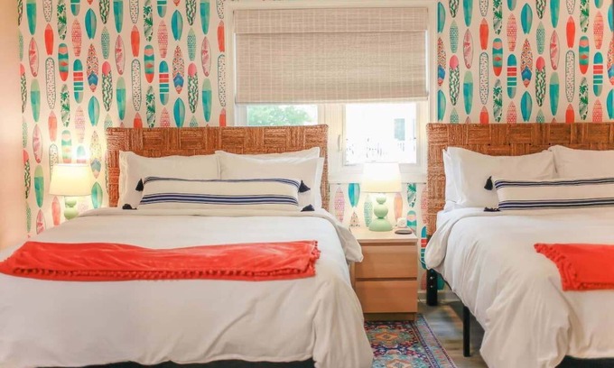 Northeast Virginia Beach Casa | Sojourn The Ocean Breeze in Virginia Beach