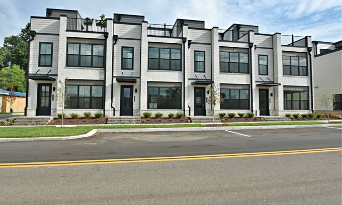 Knoxville Casa | SoKno Retreat Luxe 3 BR 3.5 BA city and river view