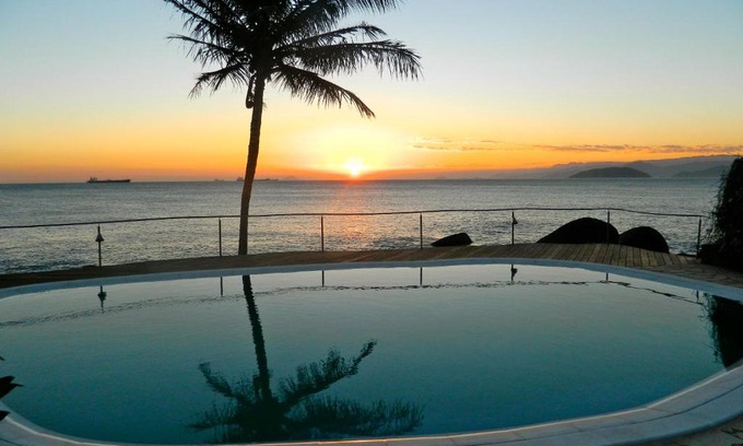 Praia de Taubate Casa | Sol-lua Bangalo com uso exclusivo da piscina