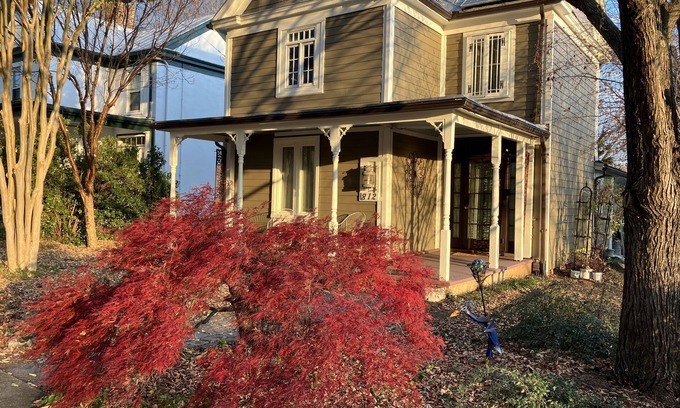 Charlottesville Casa | Solar, 2 BR, 1 Bath, UVa, Preston, Downtown, EV charger