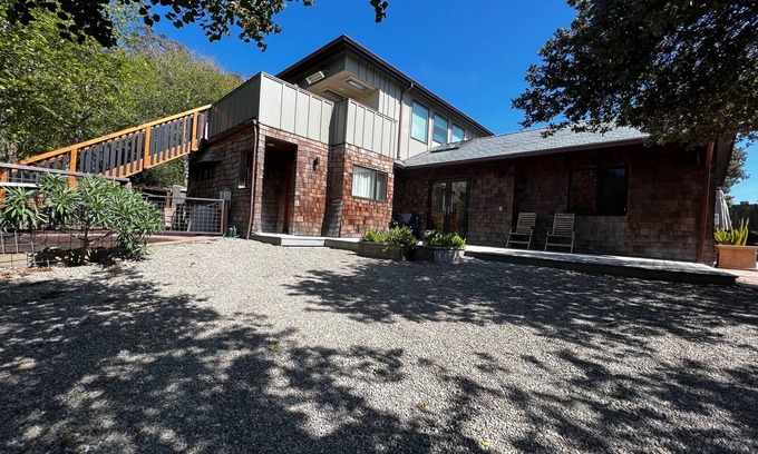 Stinson Beach Casa | Privacidad, estacionamiento y proximidad a la playa y al pueblo