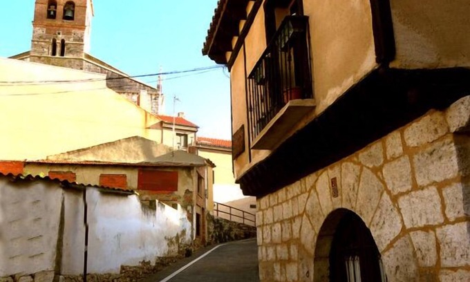 Simancas Casa | CASA SOLARIEGA s.XVI EL ARCÓN CENTRO HISTÓRICO ARTÍSTICO 4-10 PERSONAS