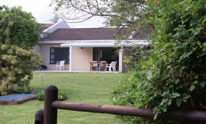Scottburgh South Casa | Sole's Leap