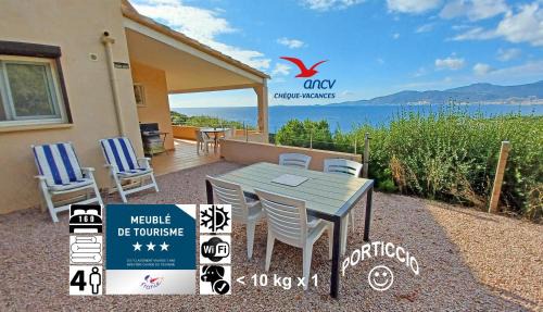 Porticcio Apartamento | Soleil Topaze - 68 m2 - Terrasse - Jardinet - Transats - Vue mer panoramique sur toute la baie