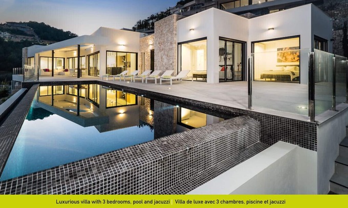 Benissa Coast Villa | Solhabitat Luxe & Style