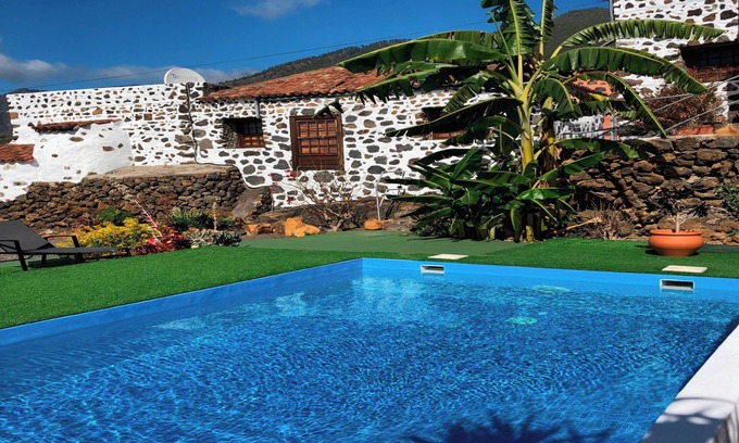El Paso Cabaña | Sombrero de Pico A en el Paso, La Palma. Piscina compartida.