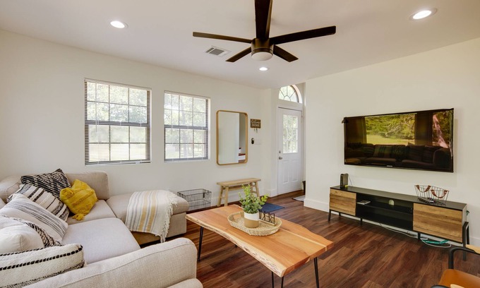 Somerville Cabina | Somerville Cabin w/ Private Pool!