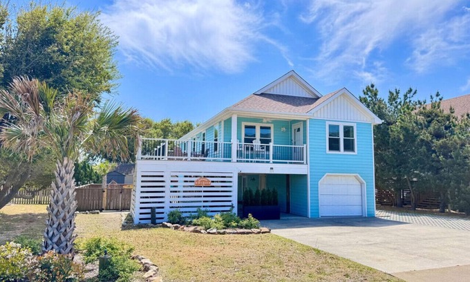 Colington Cabaña | Somewhere On A Beach Private Pool Hot Tub Game Room Fire Pit