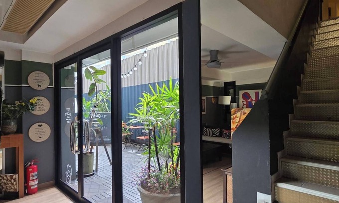 Bang Rak Casa | Somewhere to Escape - Hometel
