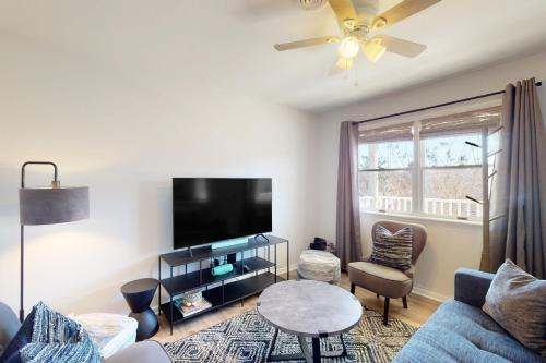 Caine Woods Apartamento | Sonesta 203