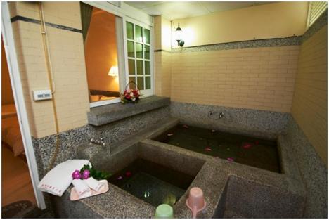 Liugui District Casa | Songboling Hot Spring Inn