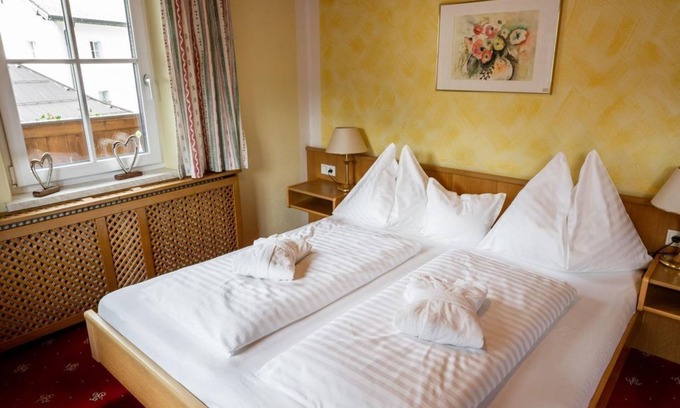 Hintersee Cama Y Desayuno | SONNBERG with rich breakfast buffet - DAS Hintersee