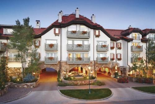 Vail Apartamento | Sonnenalp Vail - Hotel Room With 2 Double Beds