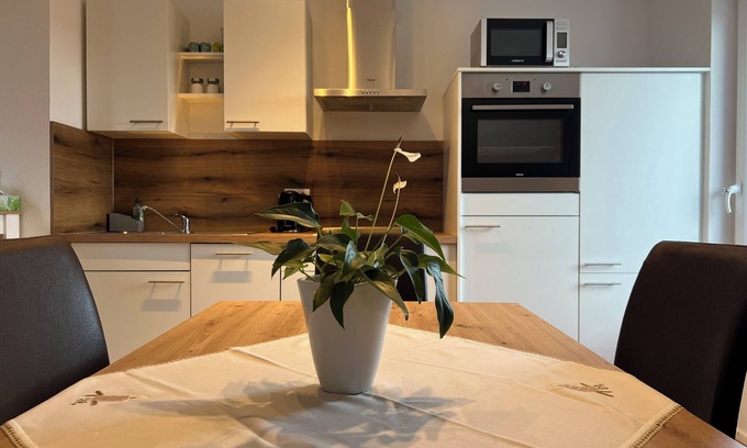 Freudenstadt Apartamento | Sonnenhalde panoramic view, new building and quiet location.