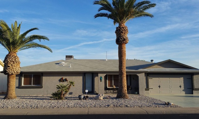 Sun City West Casa | Sonnet Sunshine Retreat - ¡Tu base de operaciones en Sunny Sun City West!