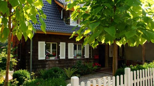 Nagold Apartamento | Sonnige 2-Zimmer Wohnung mit Terrasse und Garten