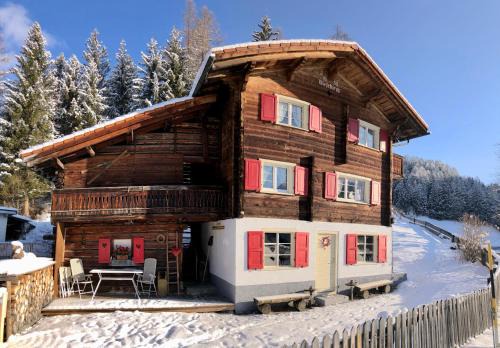 Litziruti Chalet De Esquí | Sonniges Chalet Arosa für 6 Pers alleinstehend mit traumhaftem Bergpanorama