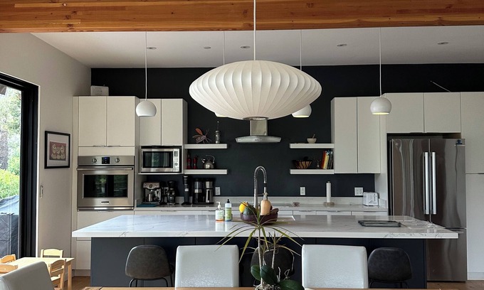 Riebli-Wallace Neighborhood Group Casa | 4br vinos de El Retiro