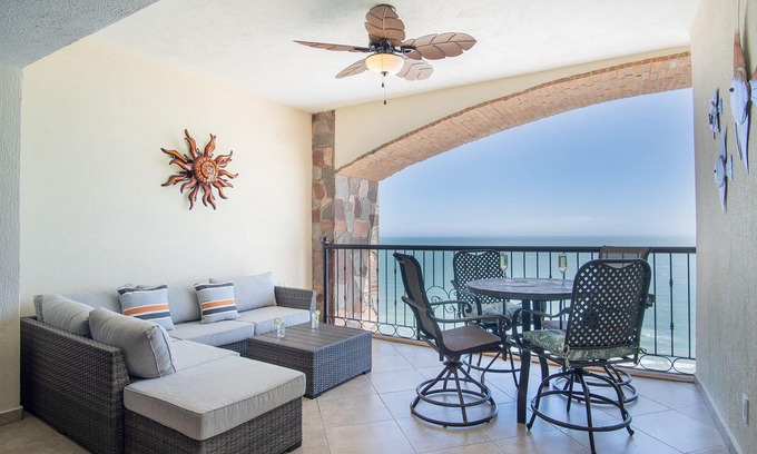 Bella Vista Condominio | Sonoran Sky 1505 Delight Cozy Oceanfront
