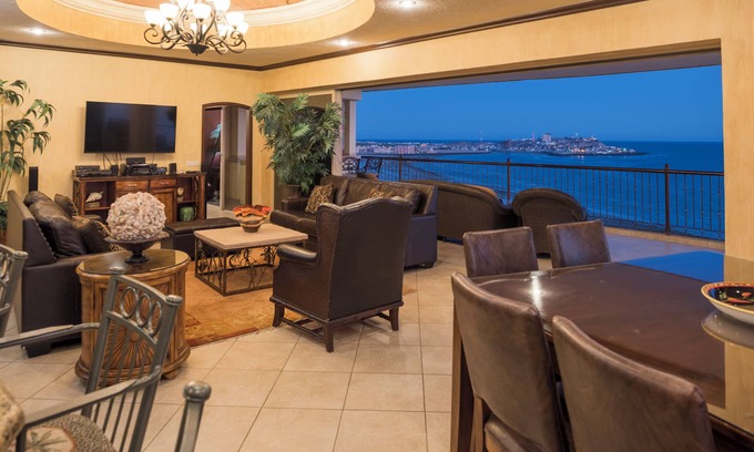 Bella Vista Condominio | Sonoran Sky V